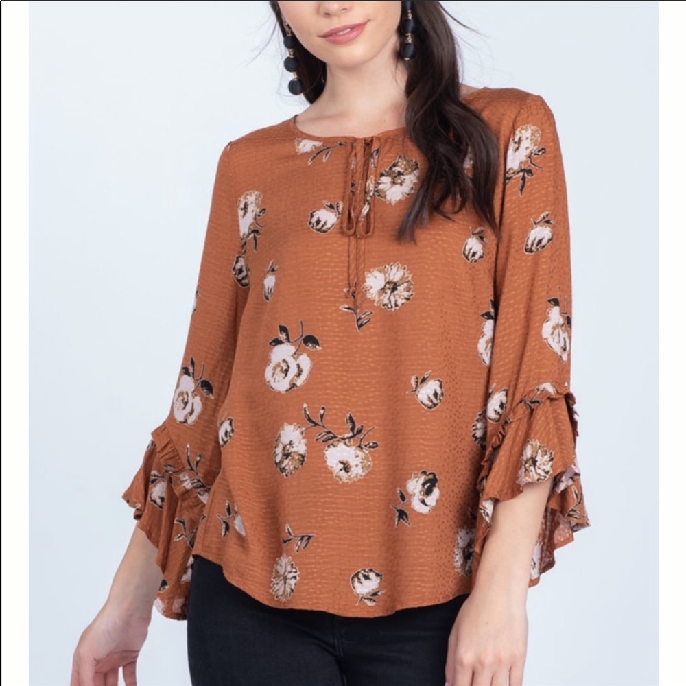 Vici Floral Flowy Blouse Size Small